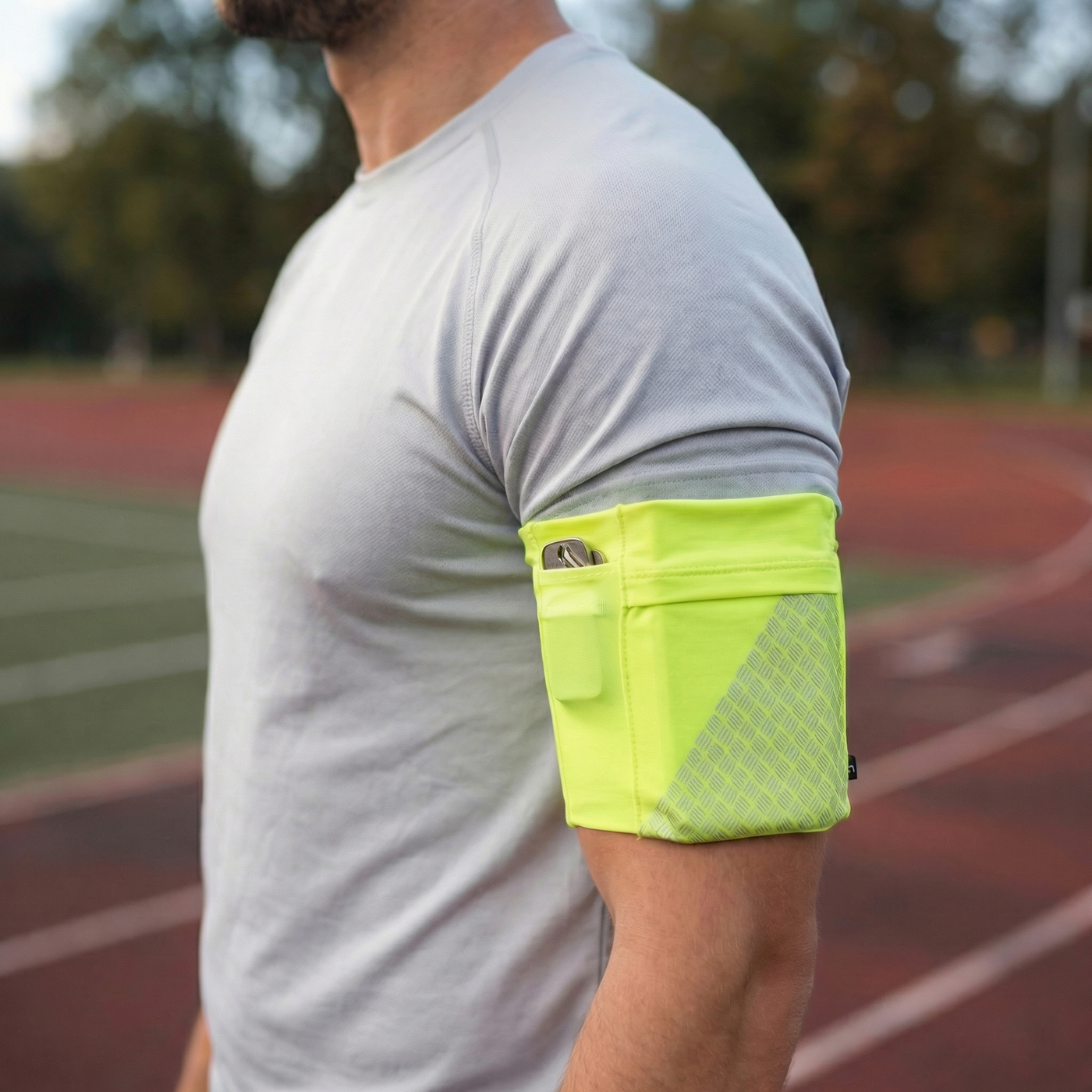 Laufarmband Smartphone sicherer Halt beim Joggen – Getragen beim Laufen | Helvio